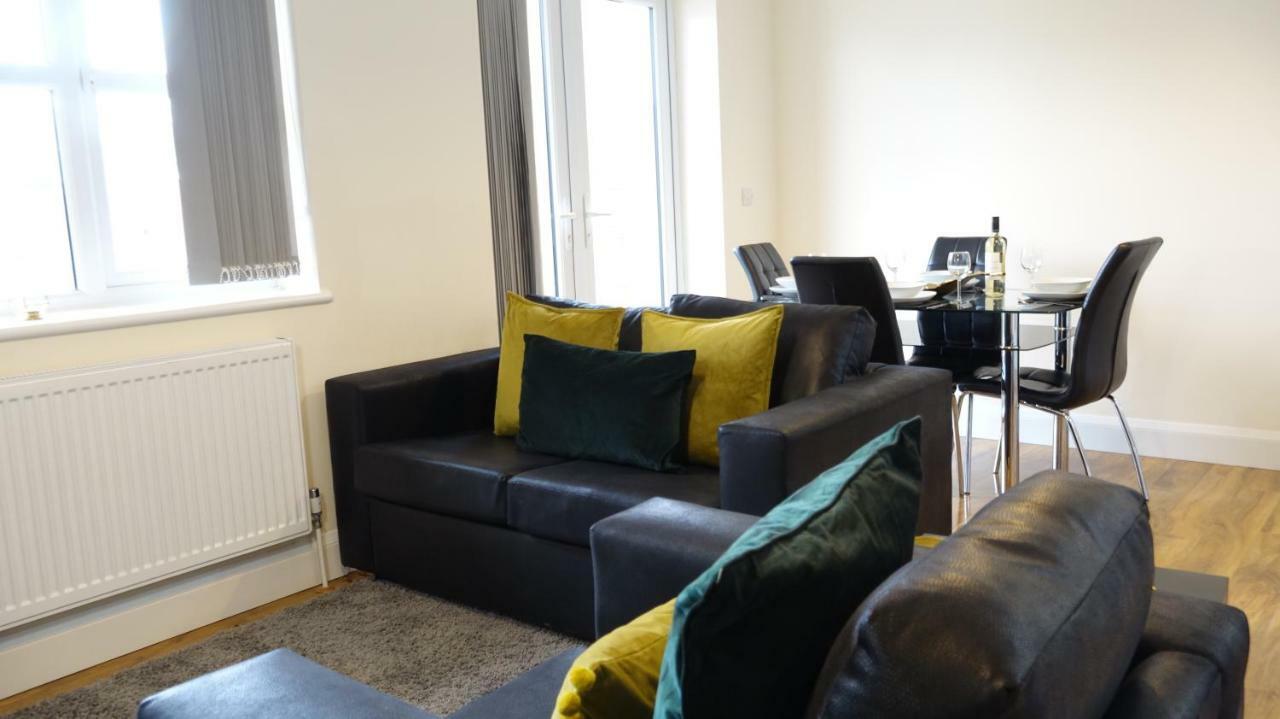 Luxury 2 Bed 2 Bath - Free Parking - 5Min To Airport - Sleeps 6 Apartment Ashford  Exterior foto