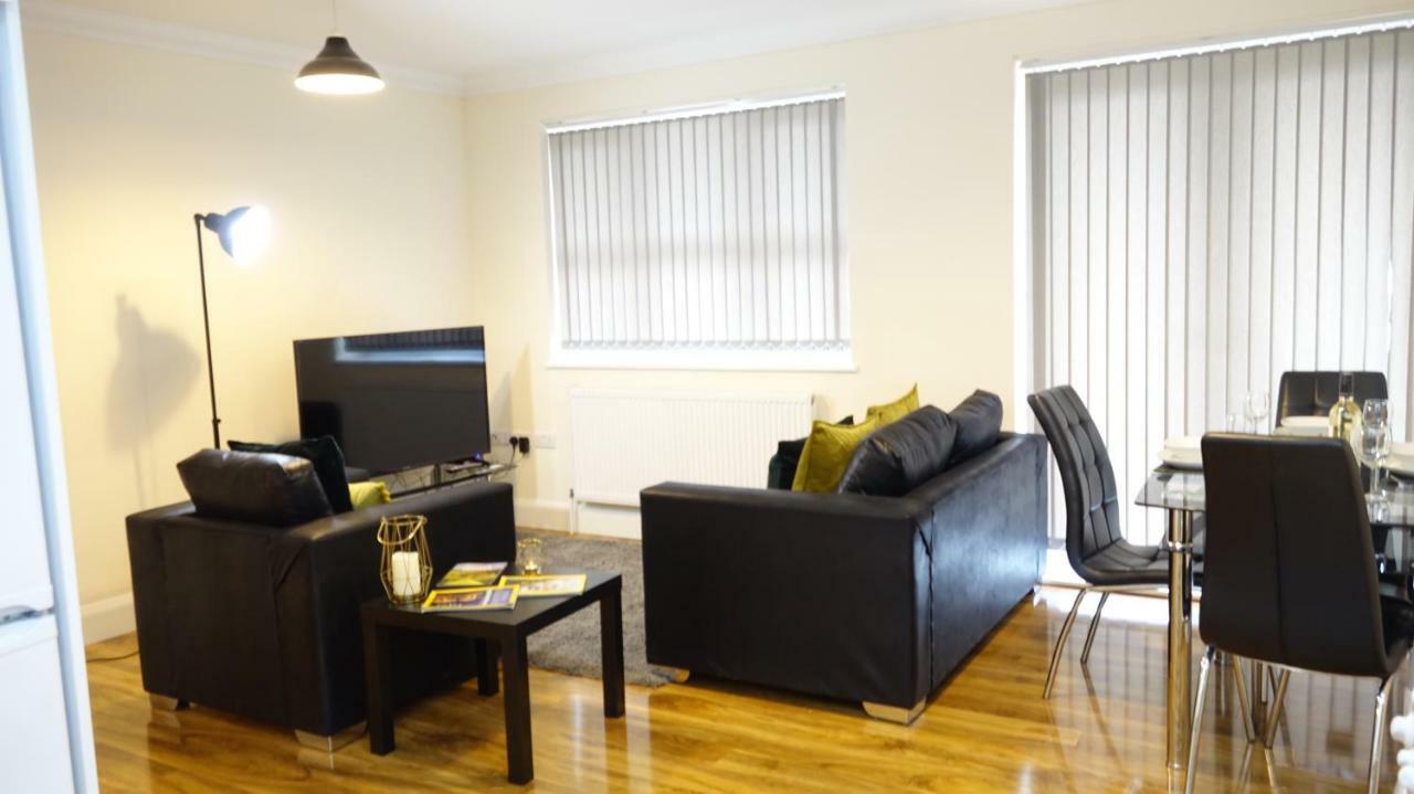 Luxury 2 Bed 2 Bath - Free Parking - 5Min To Airport - Sleeps 6 Apartment Ashford  Exterior foto
