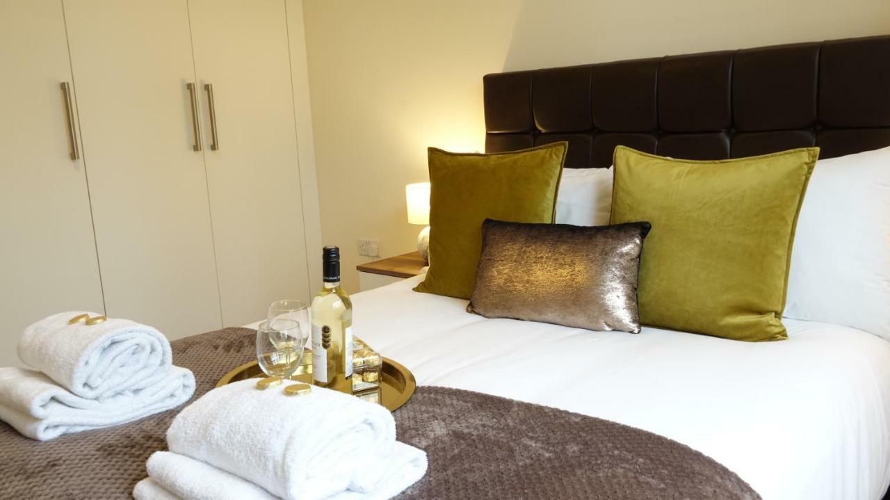 Luxury 2 Bed 2 Bath - Free Parking - 5Min To Airport - Sleeps 6 Apartment Ashford  Exterior foto